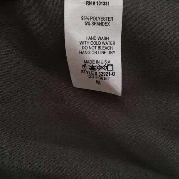 Charlotte Russe Green Trouser Shorts Size Medium - Picture 7 of 8